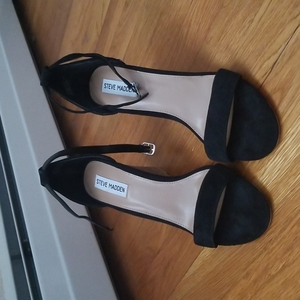 Brand new Steve Madden Mary Ankle Strap Wedge